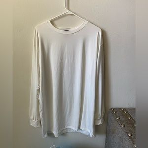 White long sleeve dress